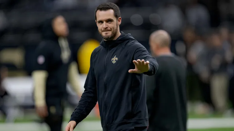 Derek Carr’s Retirement Opens $112.5M Door for Aaron Rodgers’ Packers Return