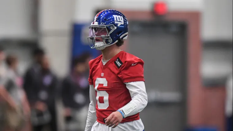 Jaxson Dart Emerges as Early Standout in Giants’ Rookie Minicamp