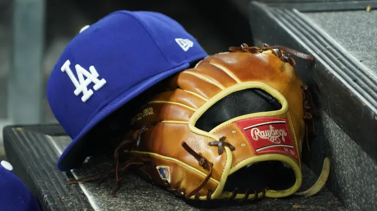 Dodgers Face Roster Decision: Roki Sasaki’s MLB Future Hangs in Balance