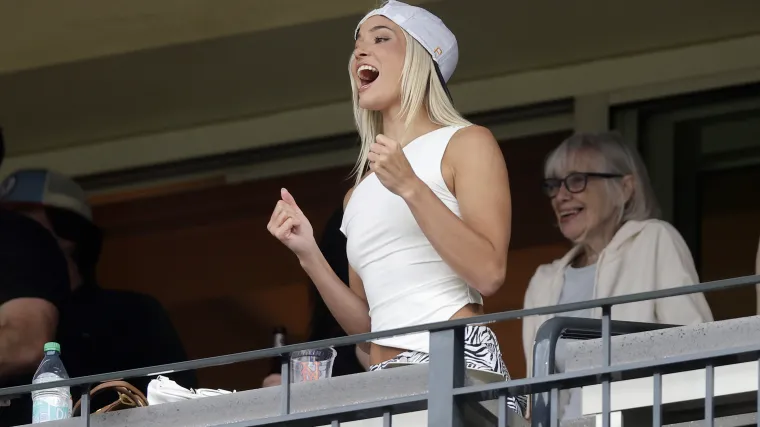 Livvy Dunne’s Bold Fashion Statement Steals the Show at Pirates Game