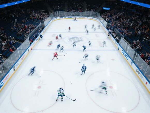 Panthers Clinch Stanley Cup Final Berth with 5-3 Game 5 Victory Over Hurricanes