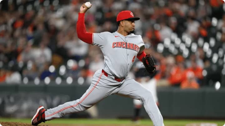 Dodgers Secure High-Risk, High-Reward Reliever in Trade for Struggling Reds Closer