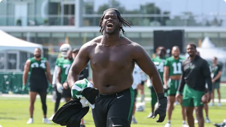 New York Jets 2025 Outlook: Olu Fashanu’s Breakout and Justin Fields’ Reign Ignite Playoff Hopes